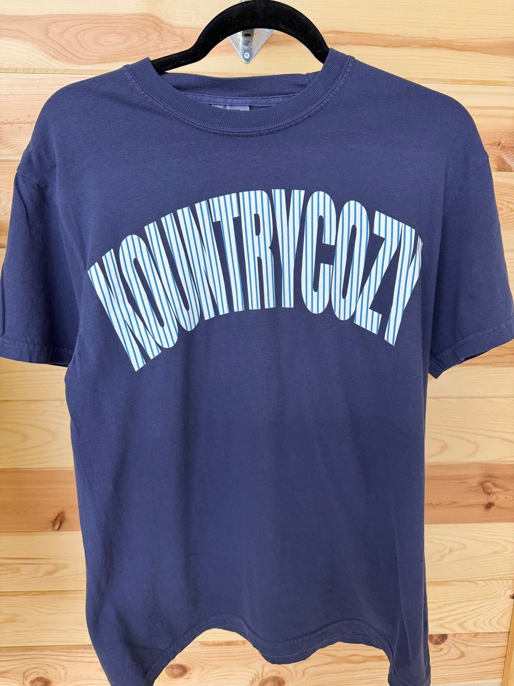 NAVY KOUNTRYCOZY Tee